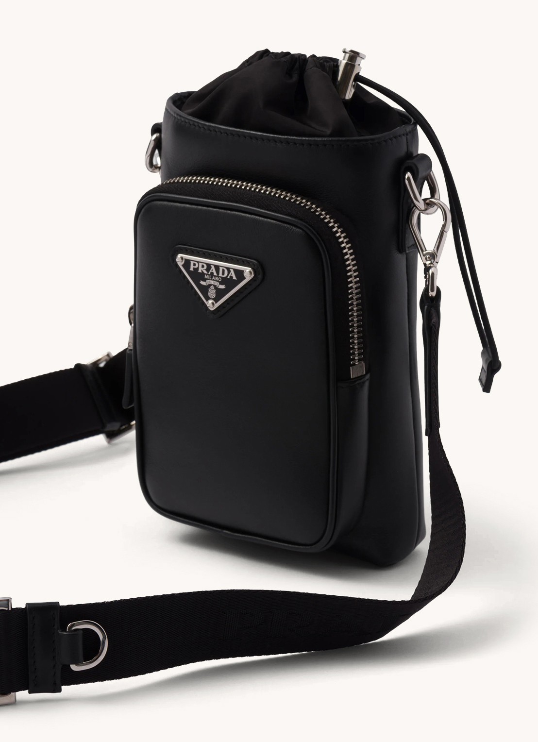 Prada Crossbody telefoonhoes van leer met afneembare schouderriem - detail 6 zwart