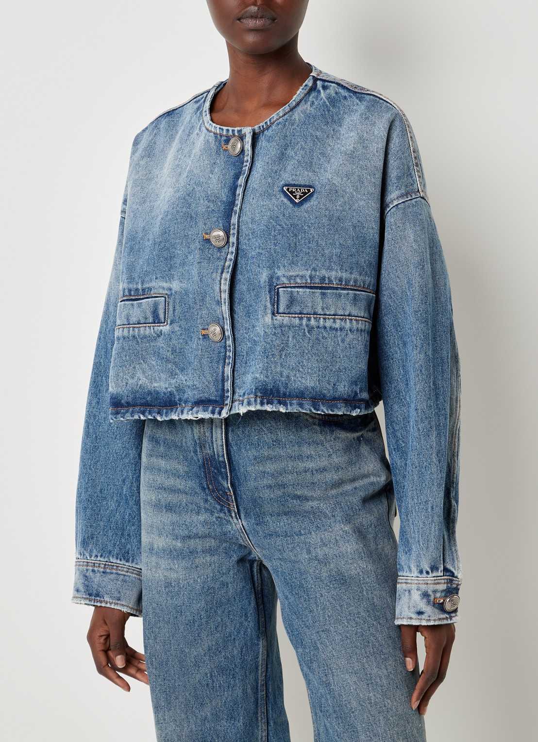 Prada Denim Bleach cropped spijkerjas met verwassen afwerking - detail 3 jeans