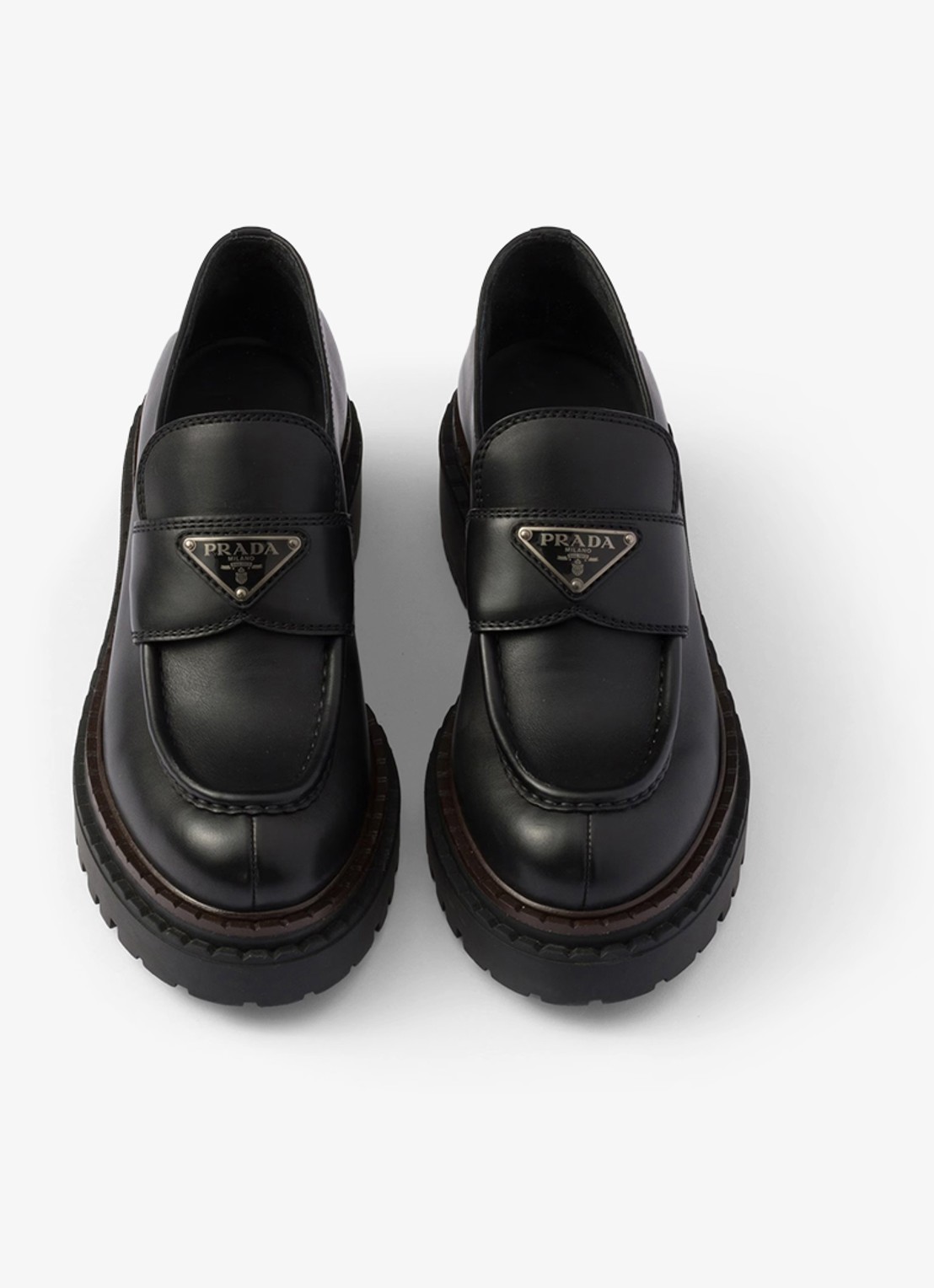 Prada Double Chocolate loafer van leer - detail zwart