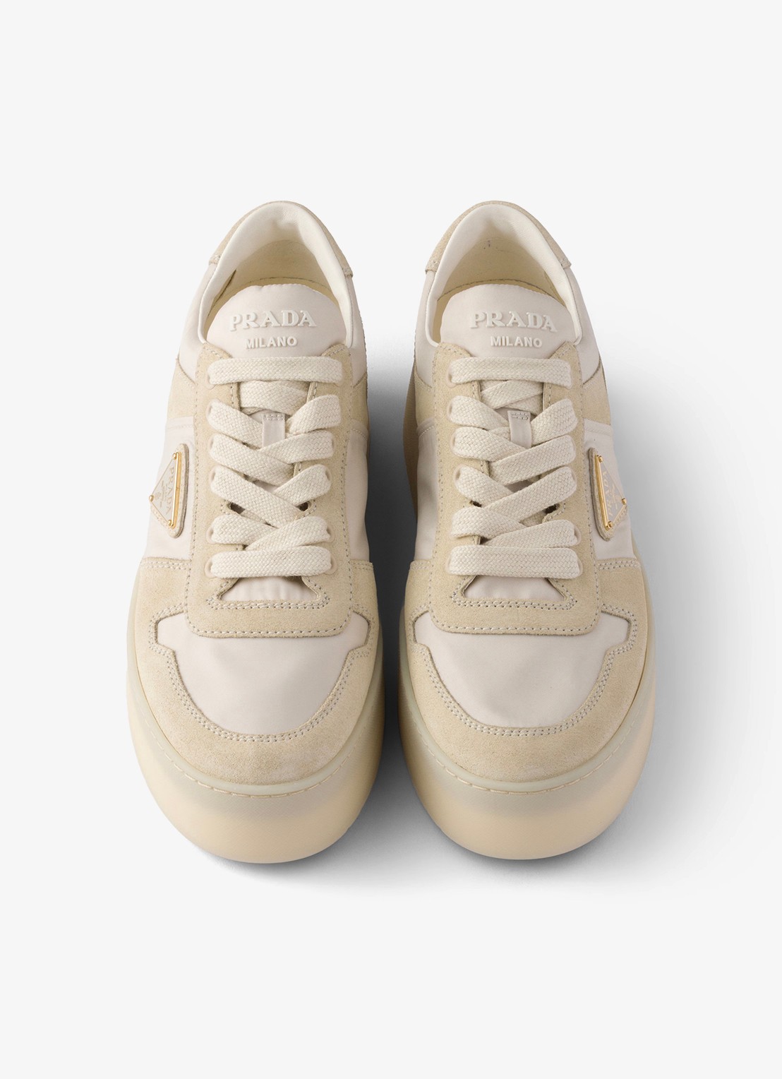 Prada Downtown Bold Re-Nylon sneaker met suède details - detail 2 beige
