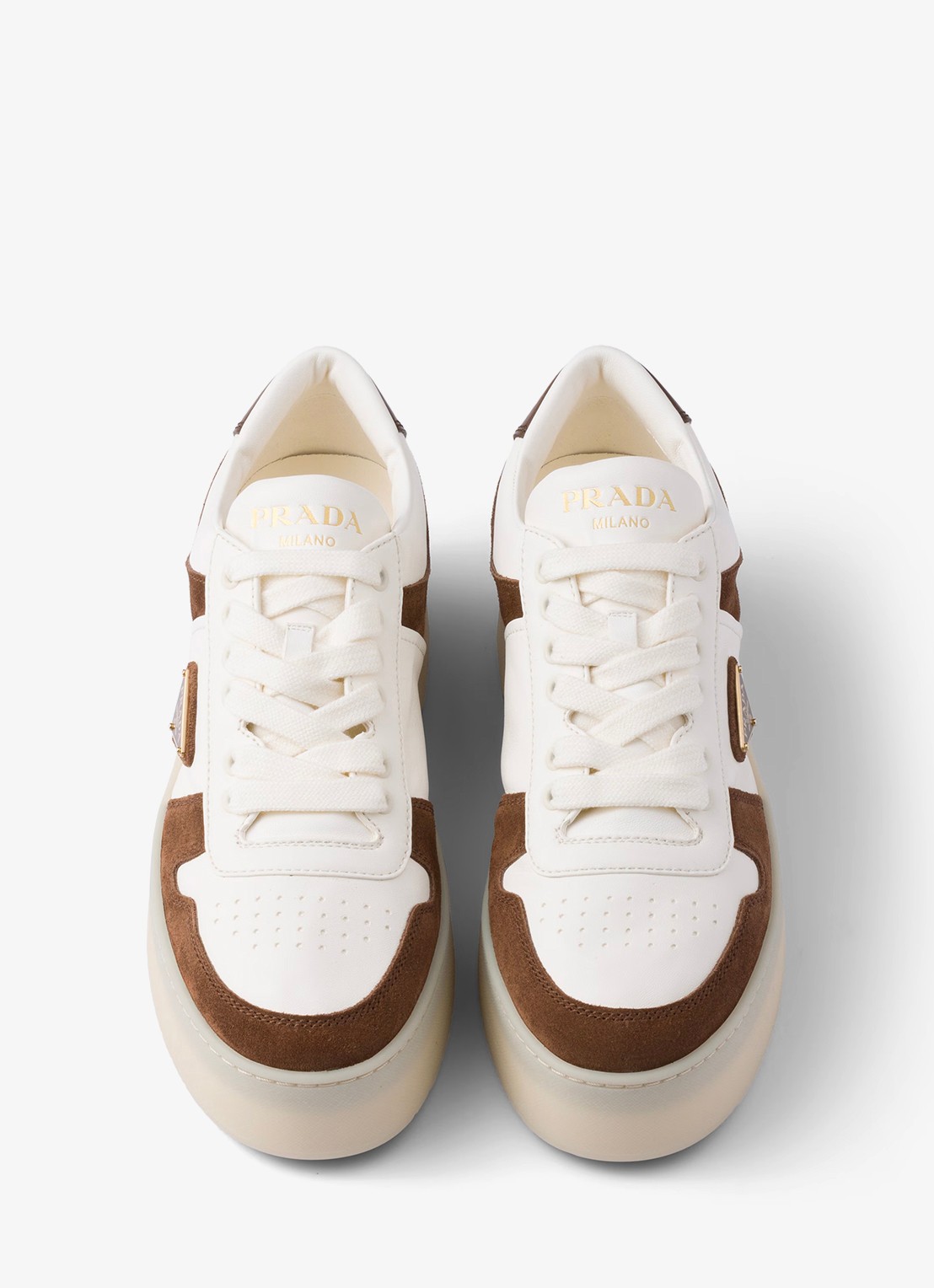 Prada Downtown Bold sneaker van lamsleer met sùede details - detail 2 bruin