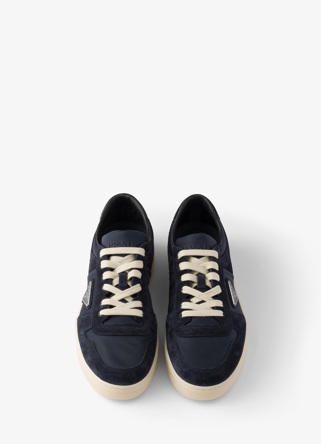 Prada Downtown Re-Nylon sneaker met suède details - detail donkerblauw