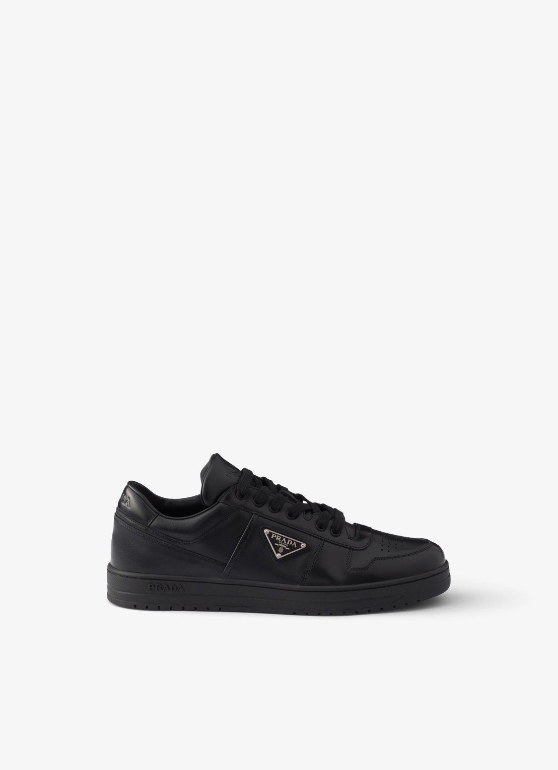 Prada Downtown sneaker van leer met logo - voorkant 5 zwart