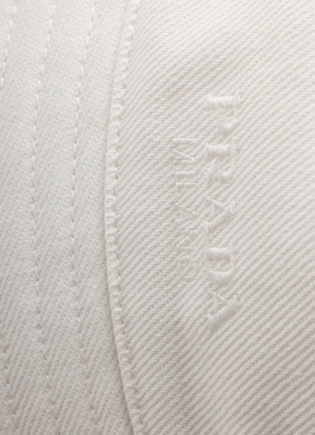 Prada Drill bucket hoed met logoborduring - detail wit