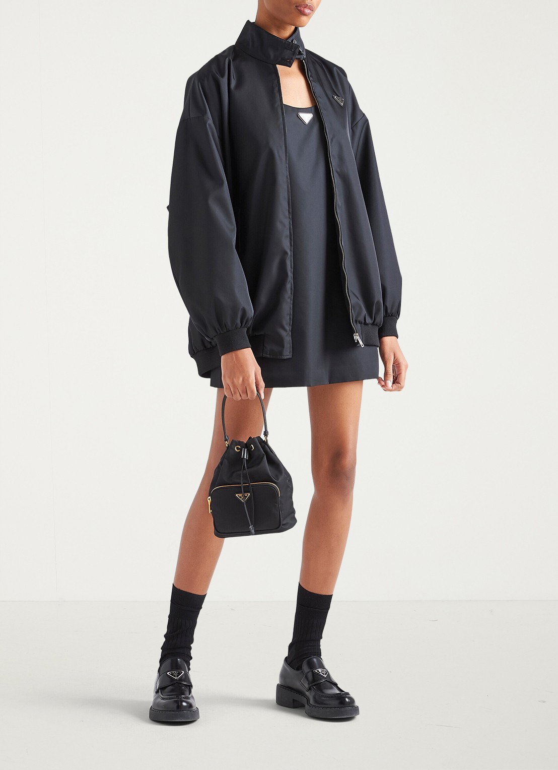 Prada Duet Re-Nylon handtas met leren details - voorkant 3 zwart