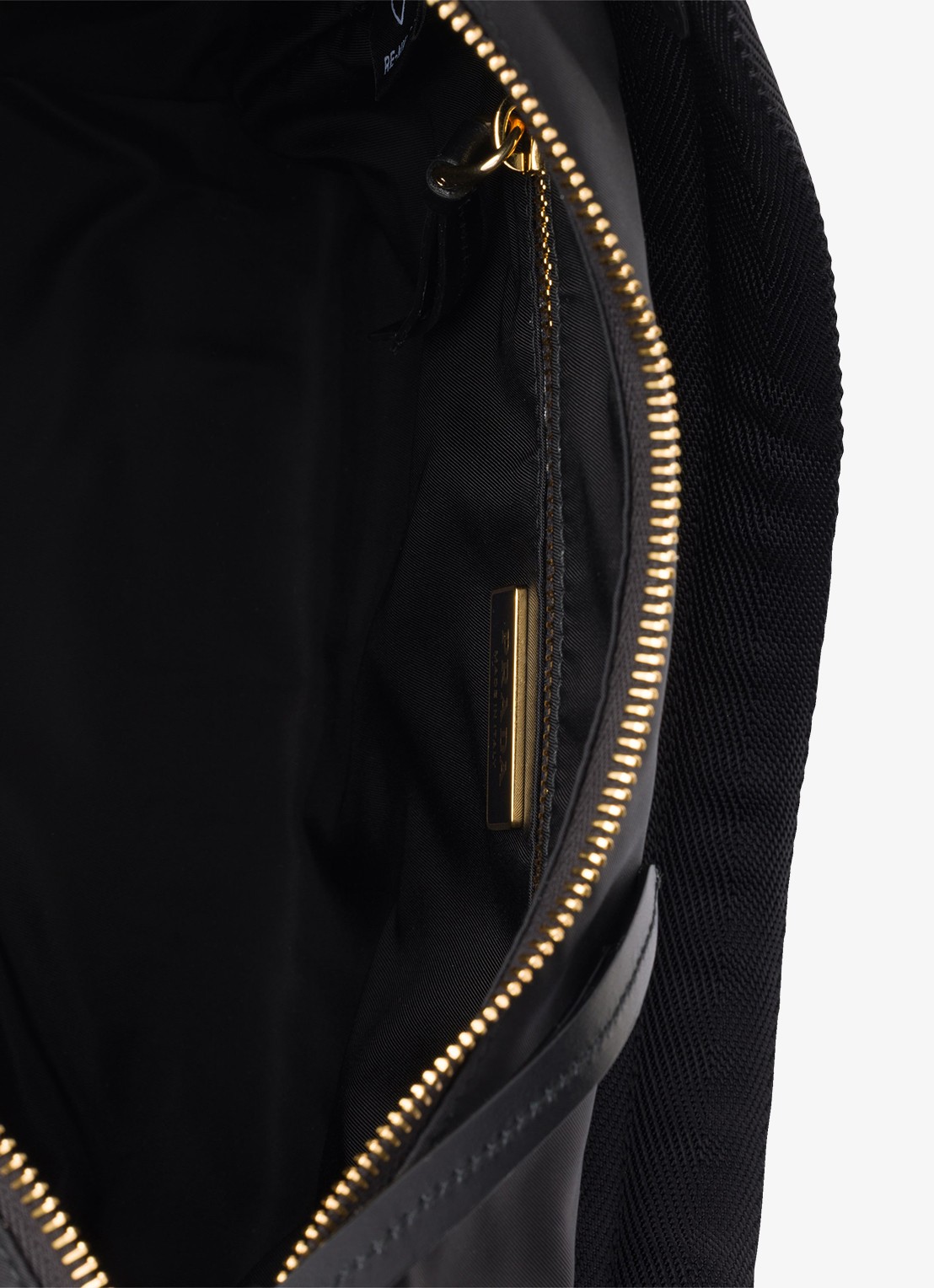 Prada Explore Re-Nylon Large schoudertas met leren details - detail 5 zwart
