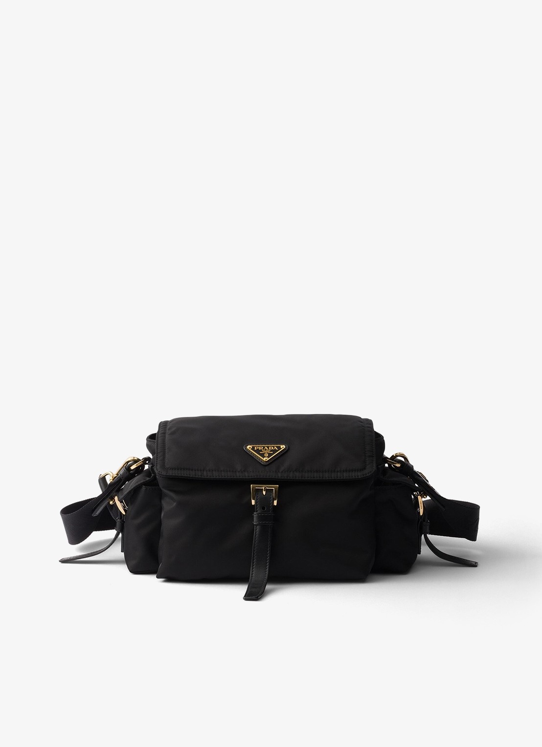 Prada Explore Re-Nylon Medium schoudertas met leren details - voorkant diepzwart