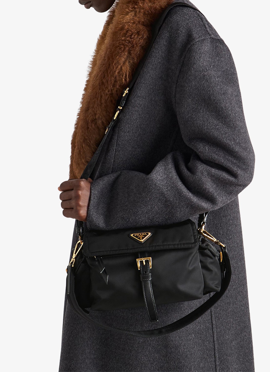 Prada Explore Re-Nylon Medium schoudertas met leren details - voorkant 2 diepzwart