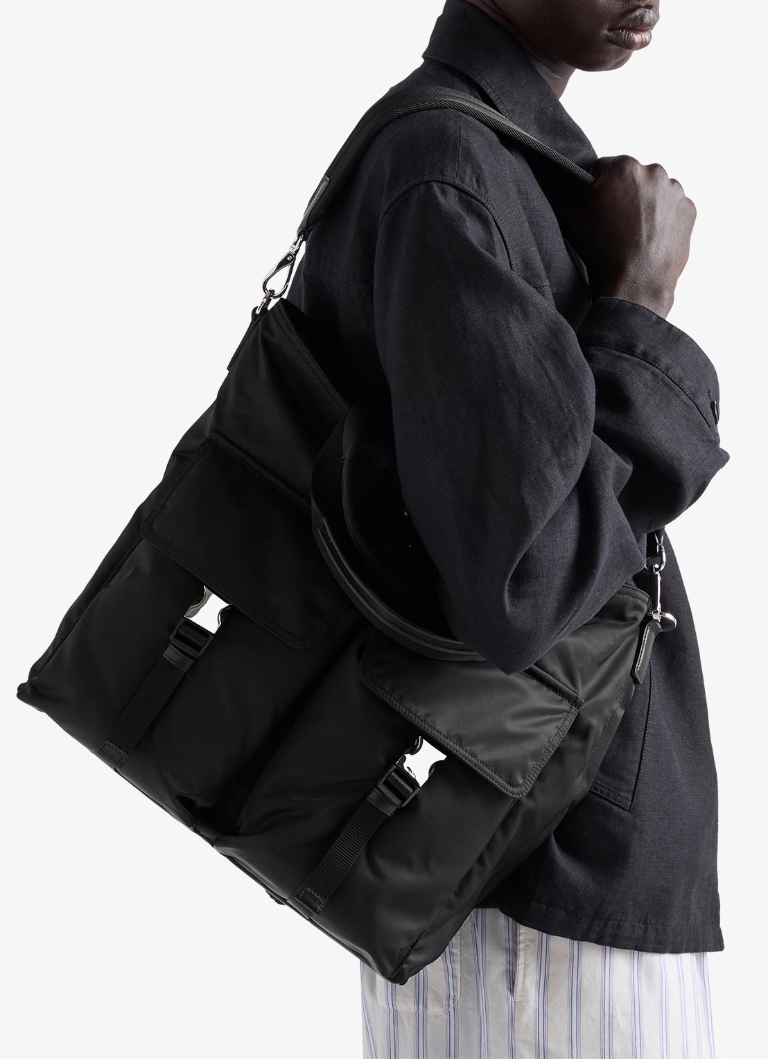 Prada Explore Re-Nylon schoudertas met leren details - voorkant 2 zwart