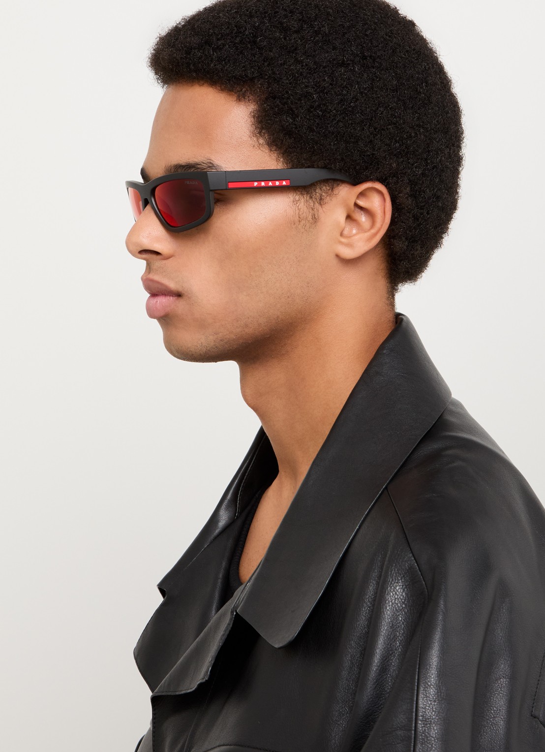 Prada Linea Rossa Linea Rossa zonnebril PS05ZS - voorkant 5 zwart