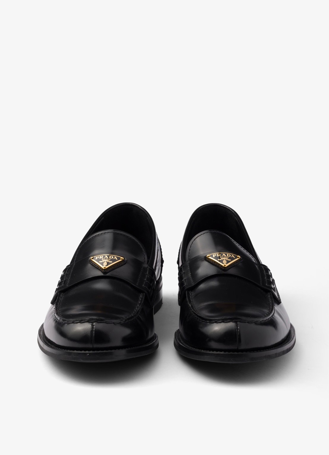 Prada Loafer van kalfsleer met logo - detail 2 zwart