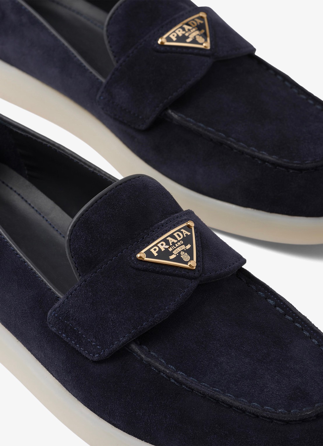 Prada Loafer van suède met logo - detail 4 donkerblauw