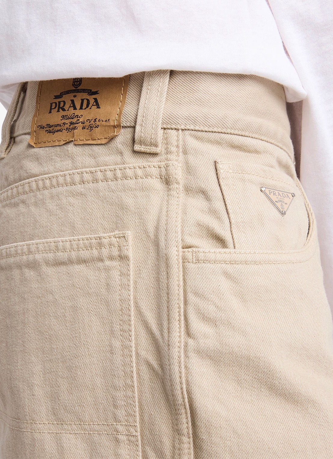 Prada Loose fit jeans met gekleurde wassing - detail 2 beige