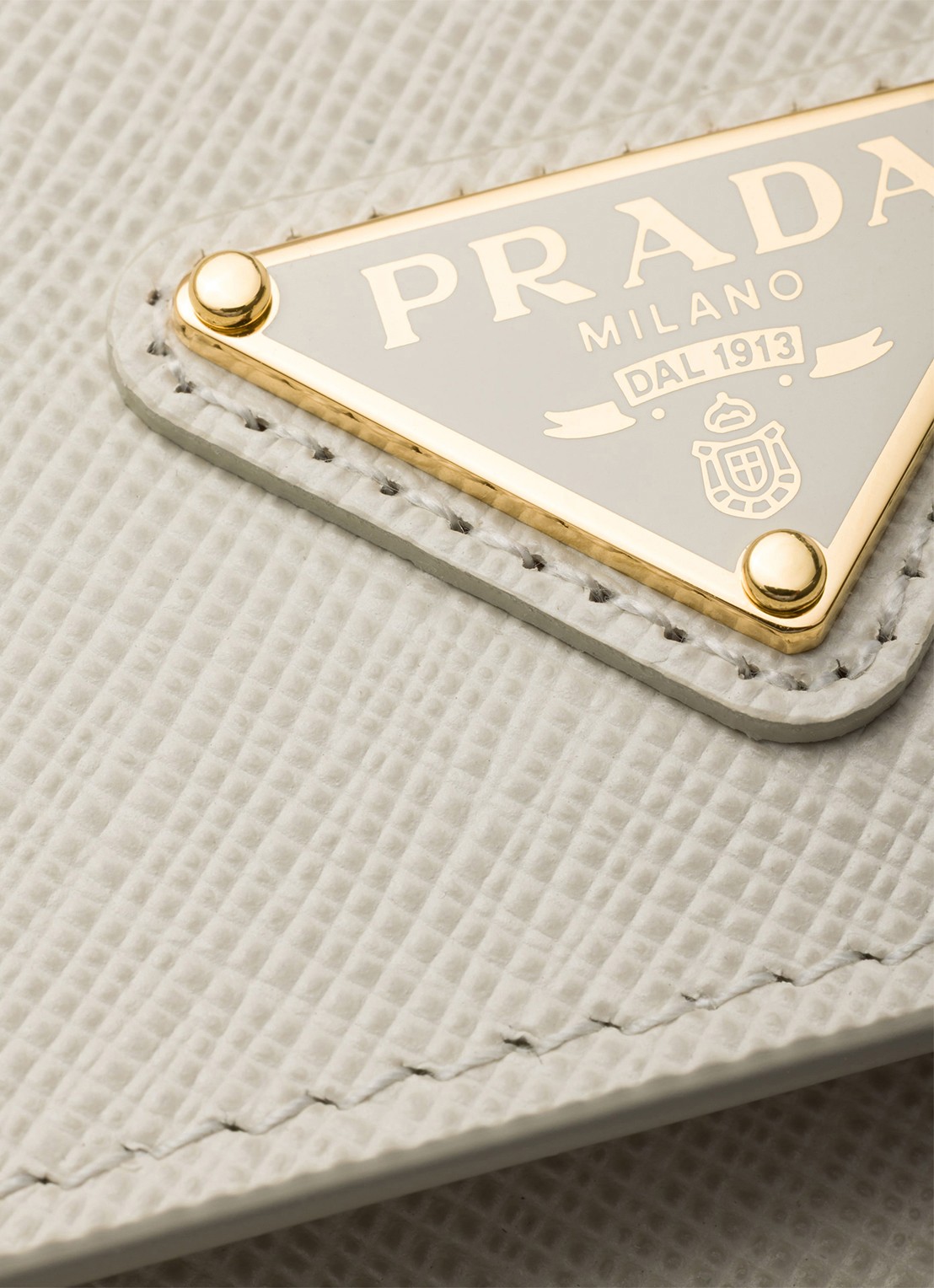 Prada Mini clutch van leer met afneembare schouderriem - detail 3 lichtgrijs