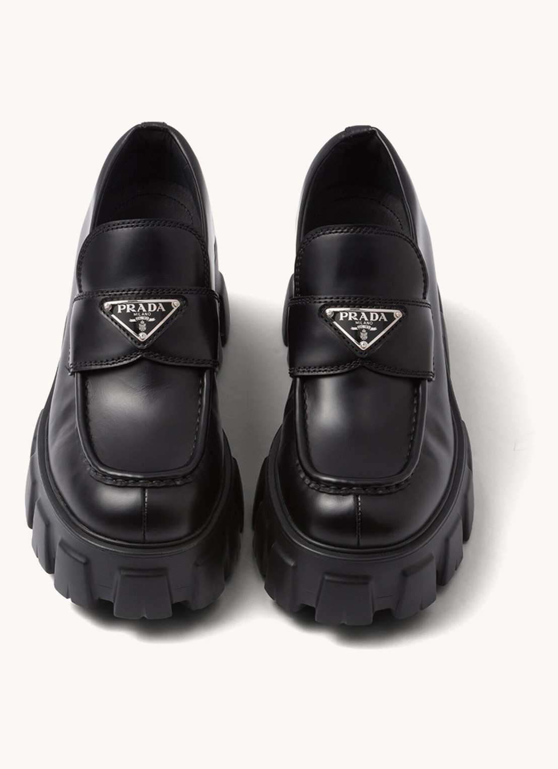 Prada Monolith loafer van leer met plateauzool - detail zwart