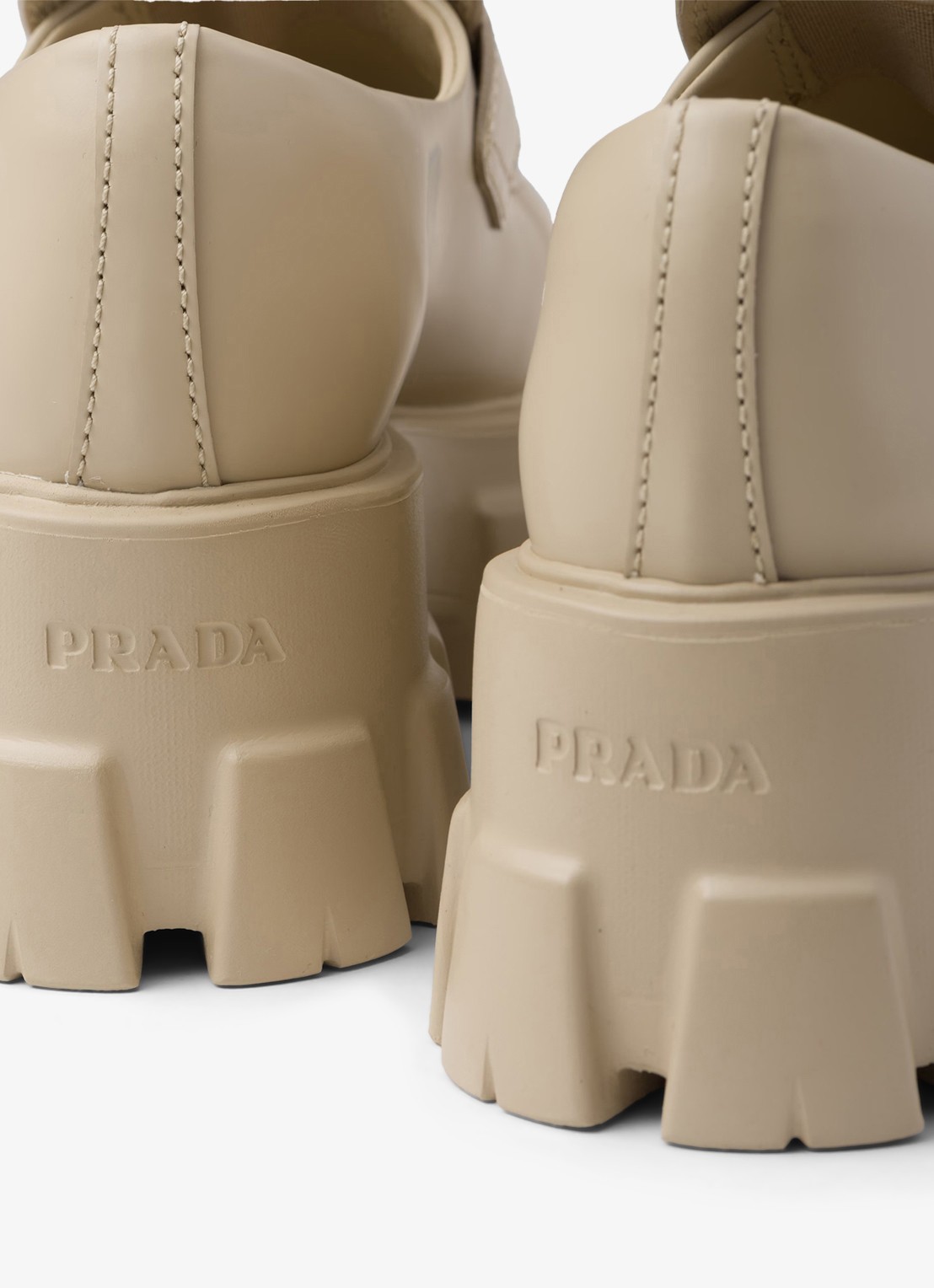 Prada Monolith loafer van leer met plateauzool - detail 5 beige
