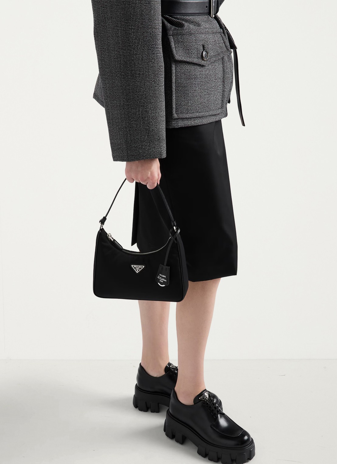 Prada Monolith veterschoen van leer met plateauzool - achterkant 7 zwart
