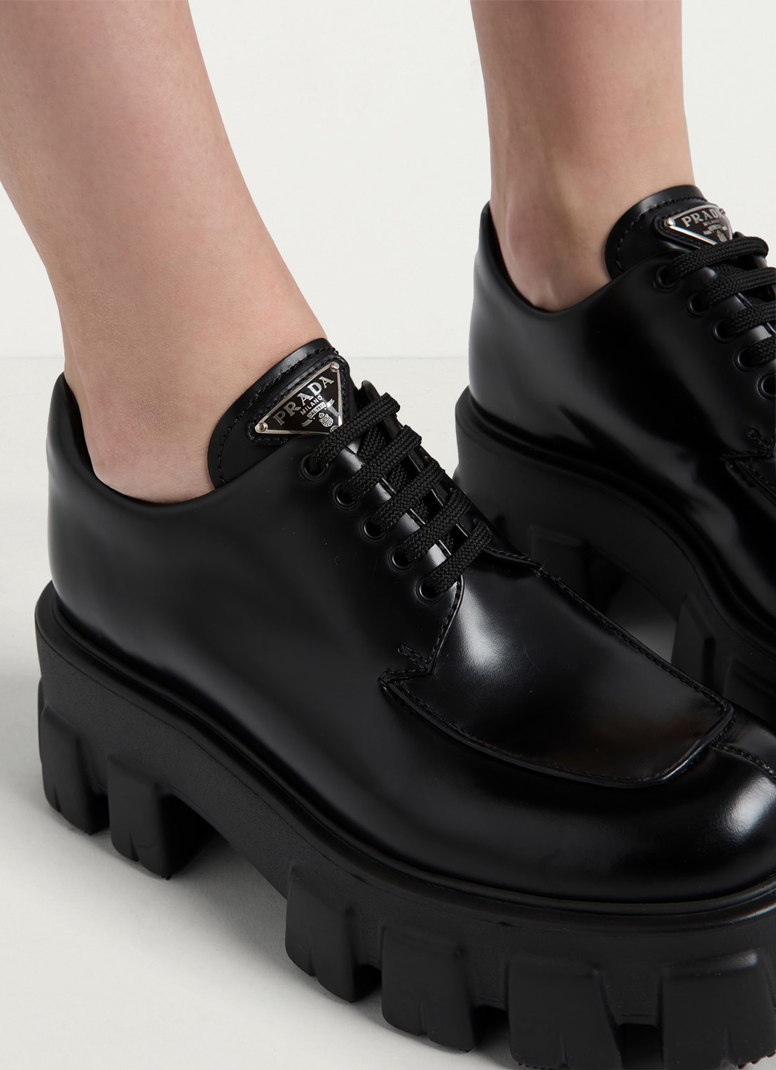 Prada Monolith veterschoen van leer met plateauzool - detail 6 zwart