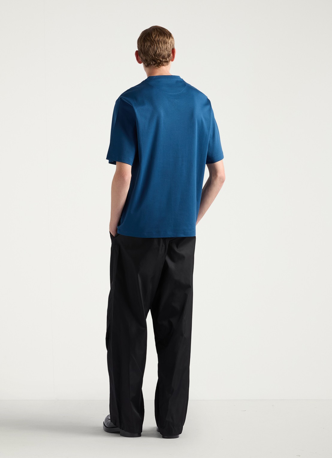 Prada Oversized T-shirt met logo - achterkant 3 blauw