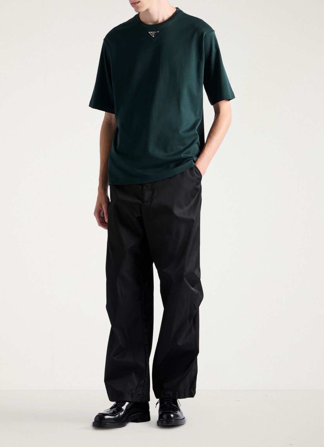 Prada Oversized T-shirt met logo - voorkant 3 groen