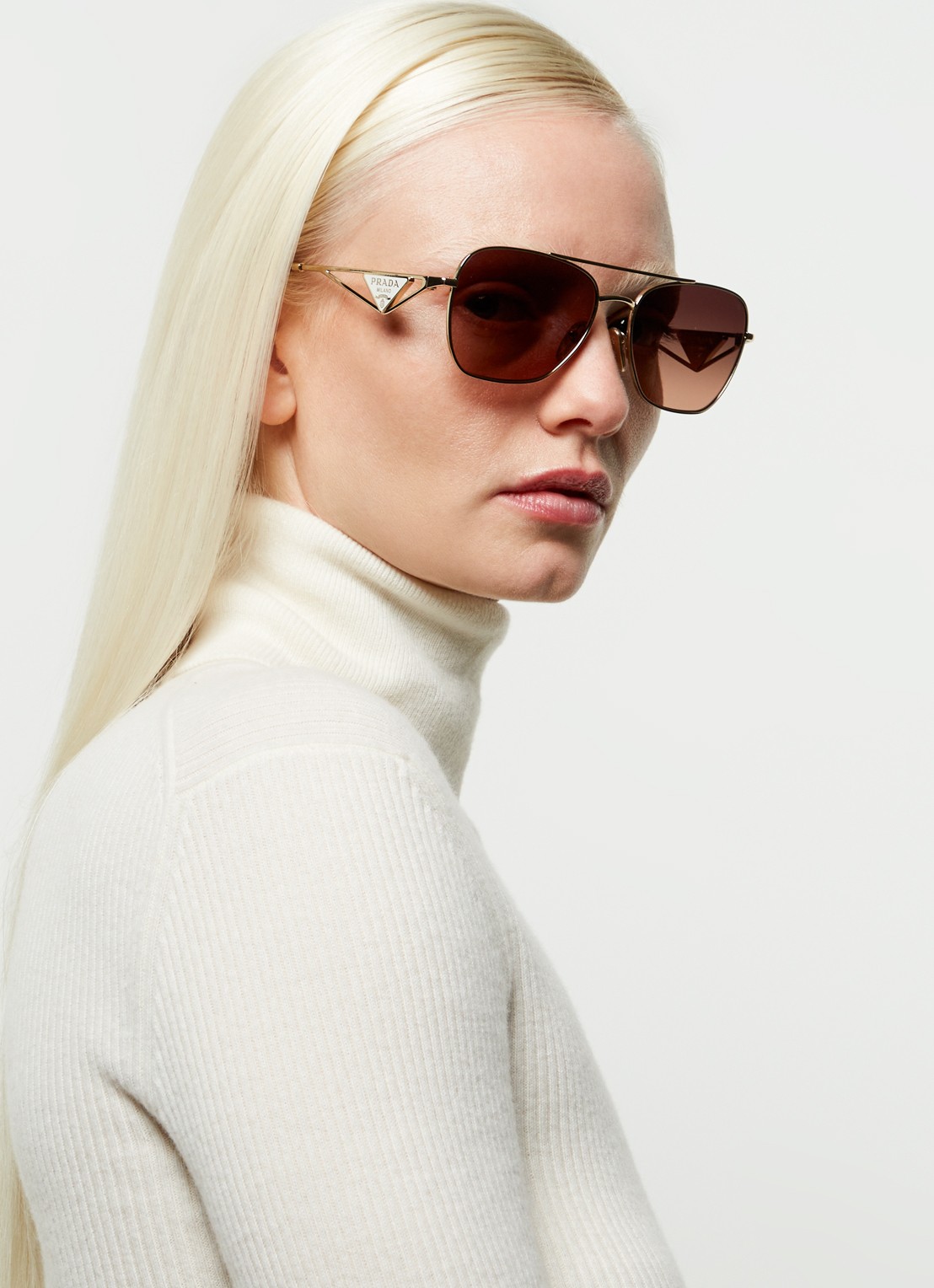 Prada Piloten zonnebril PRA50S - voorkant 5 goud