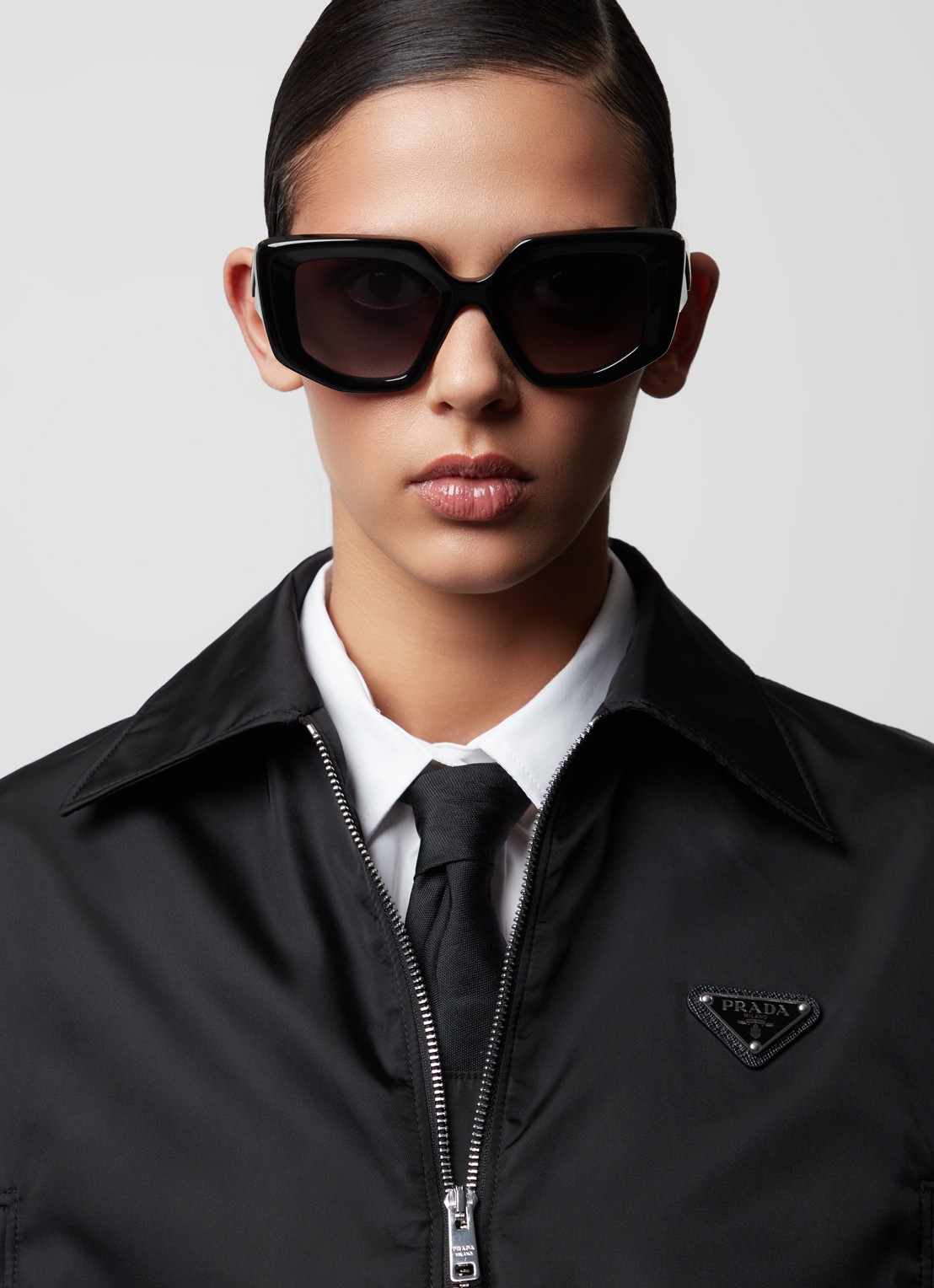 Prada Prada *PR 14ZS  BLK SHN BLU G - voorkant 2 zwart