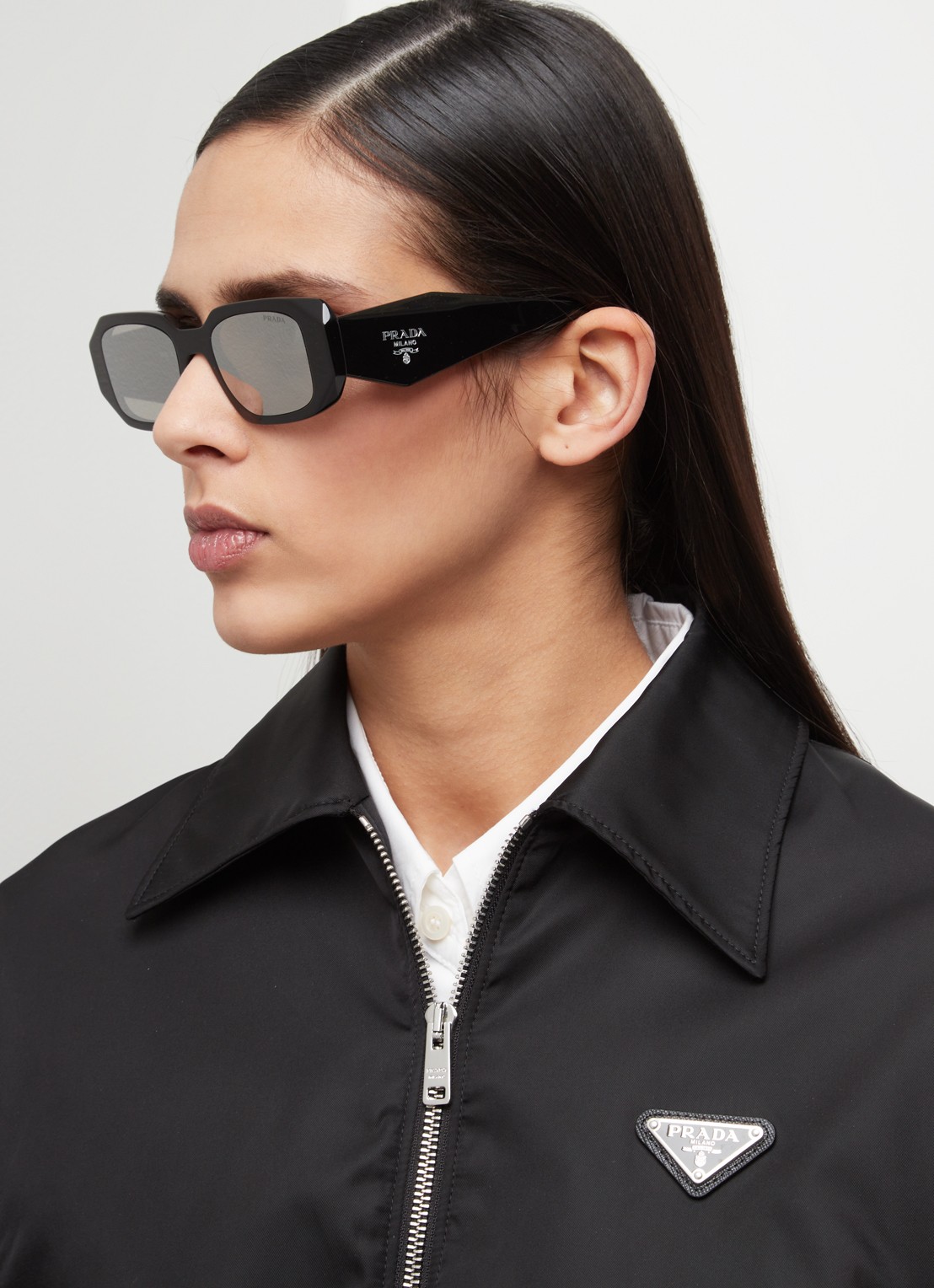 Prada Prada *PR 17WS  BLK SHN SLV M - voorkant 2 zwart
