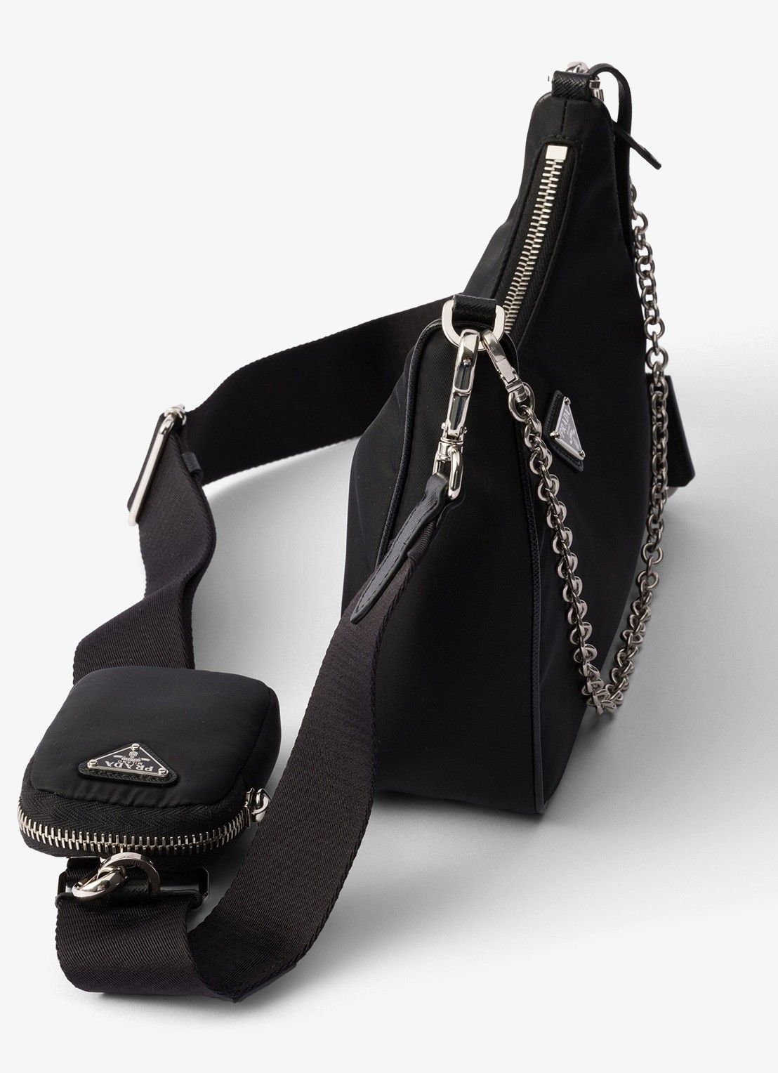 Prada Prada Re-Edition 2005 Re-Nylon crossbodytas met leren details - detail zwart