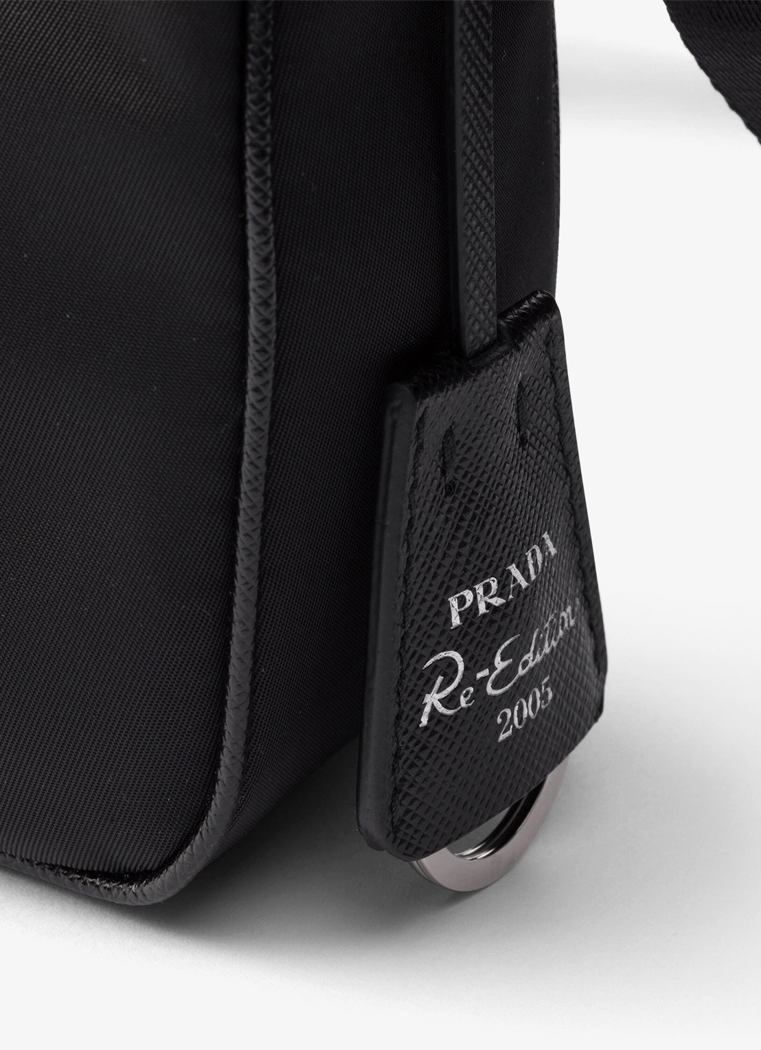 Prada Prada Re-Edition 2005 Re-Nylon crossbodytas met leren details - detail 2 zwart