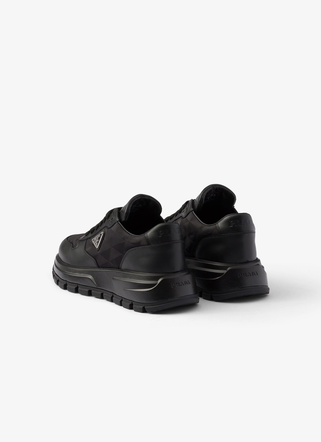 Prada Prax 01 Re-Nylon sneaker met leren details - detail 2 zwart