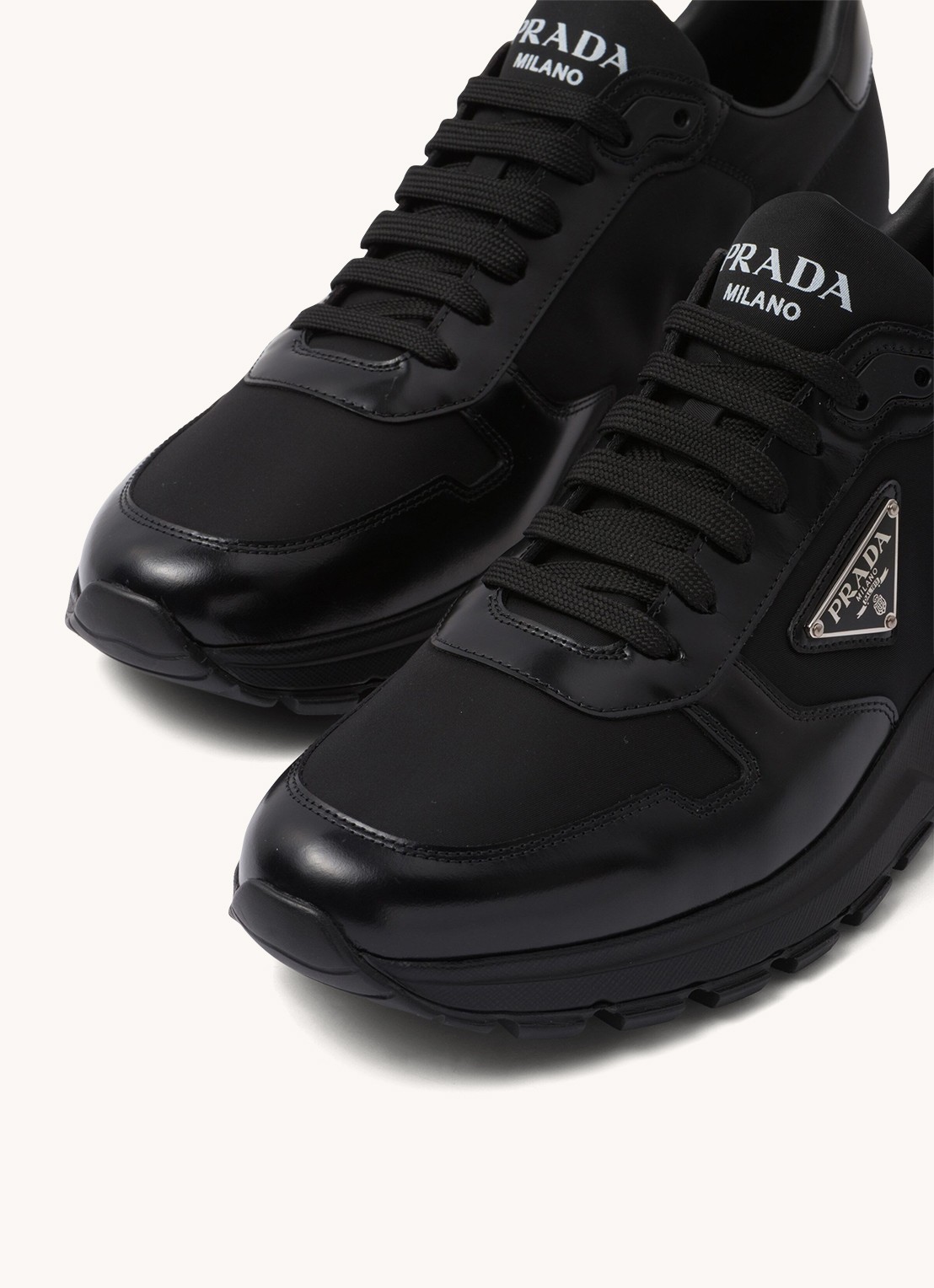 Prada Prax 01 Re-Nylon sneakers met leren details en logo - detail 8 zwart