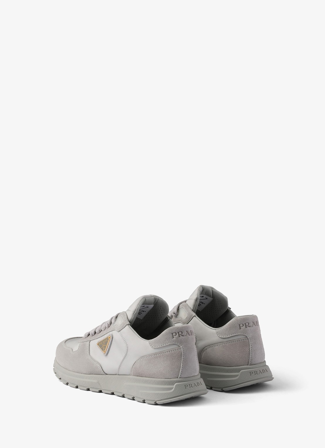 Prada Prax 2.0 Re-Nylon sneaker met suède details - achterkant 5 grijs