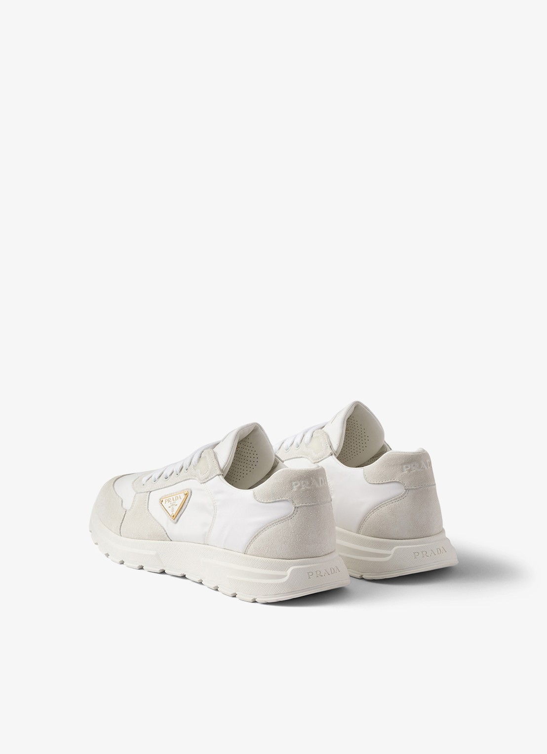 Prada Prax 2.0 Re-Nylon sneaker met suède details - achterkant wit