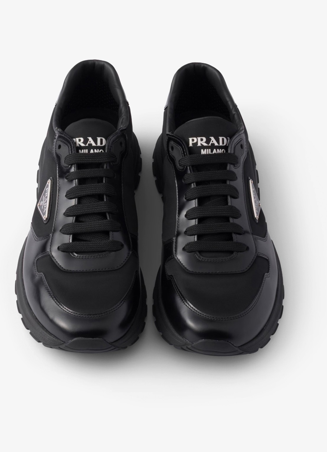 Prada Prax Re-Nylon sneaker met leren details - detail zwart