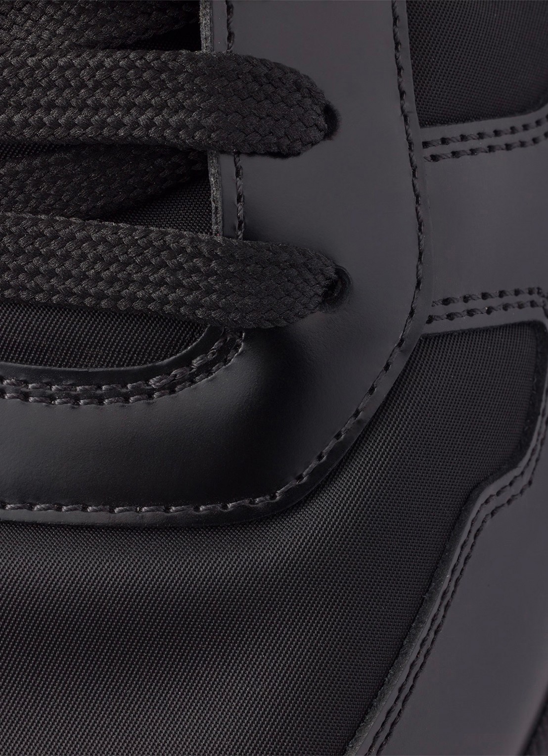 Prada Prax Re-Nylon sneaker met leren details - detail 3 zwart