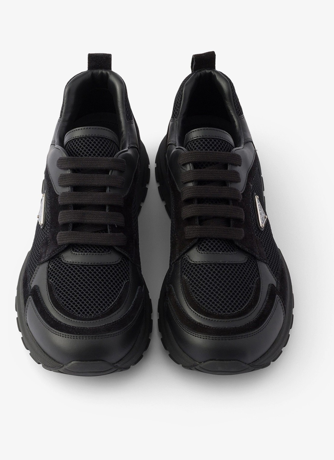 Prada Prax sneaker van leer met mesh details - detail 2 zwart