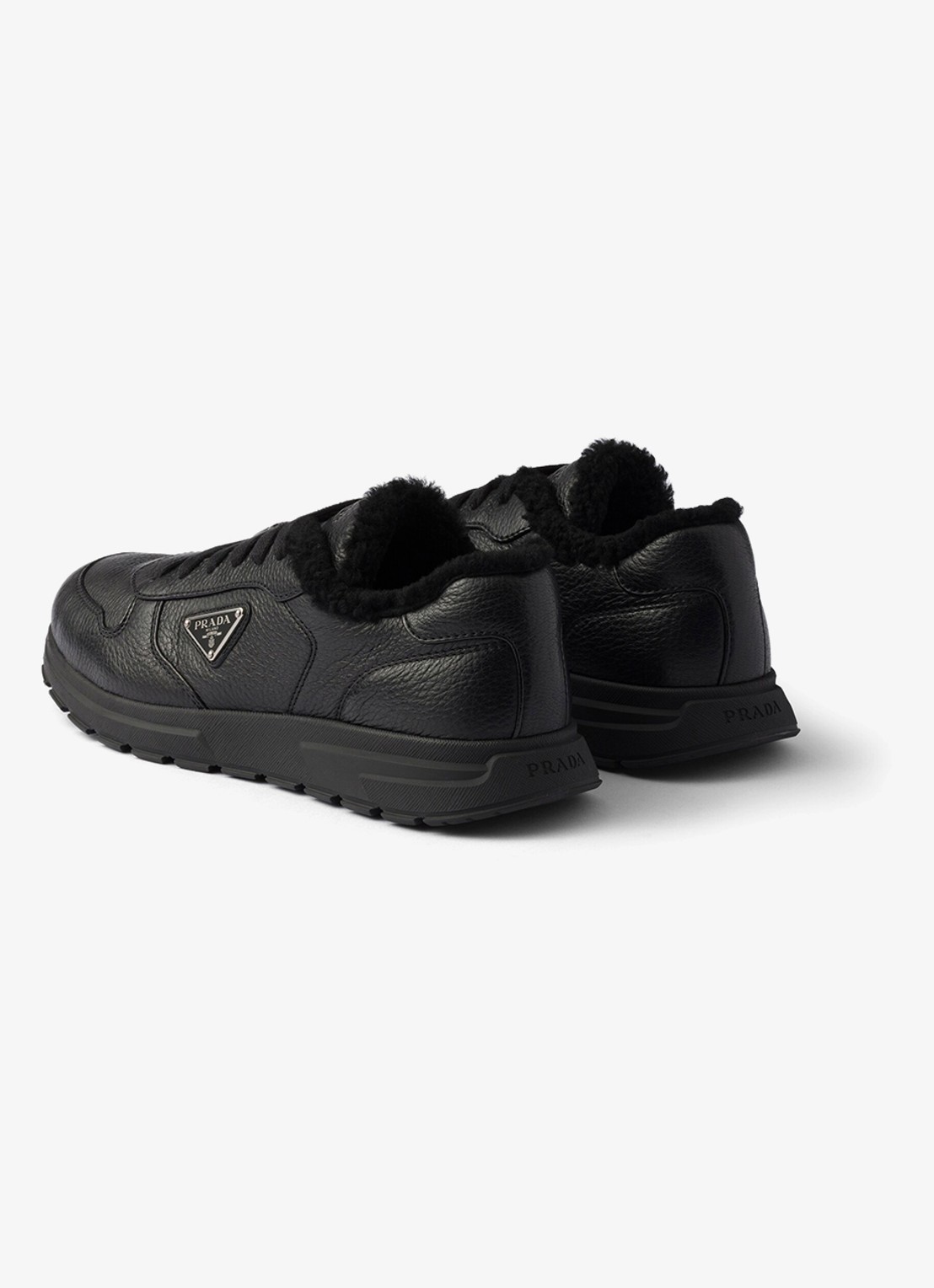 Prada Prax sneaker van leer met schapenvacht - achterkant 6 zwart