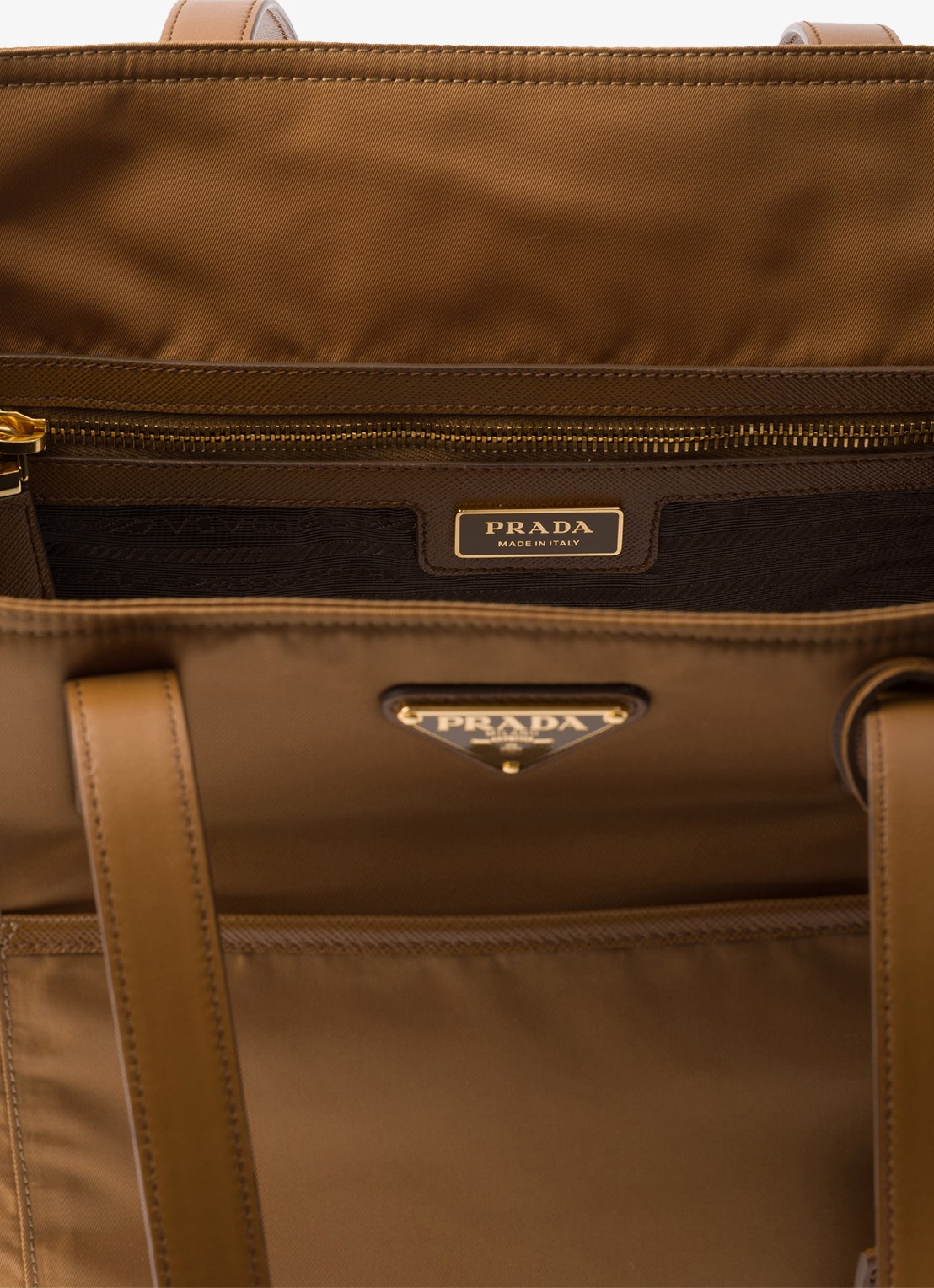 Prada Re-Edition 1978 Re-Nylon Medium shopper met leren details - detail camel