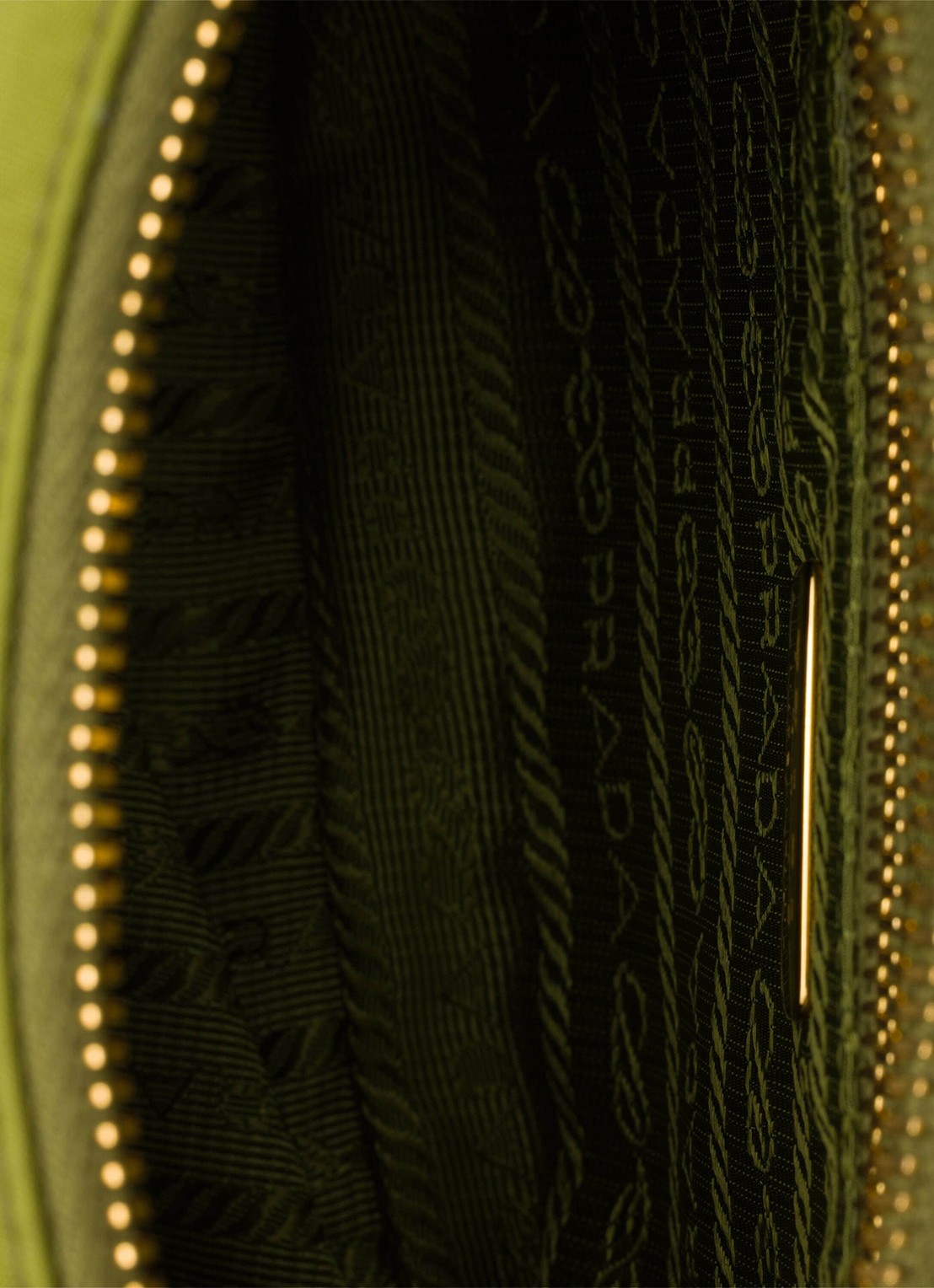Prada Re-Edition 2005 Re-Nylon Mini schoudertas met leren details - detail 5 groen