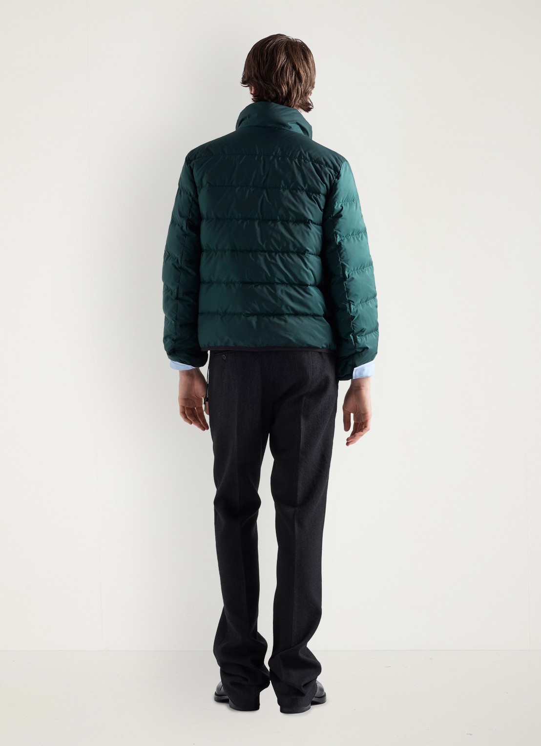 Prada Re-Nylon gewatteerd jack met ritszakken - achterkant groen