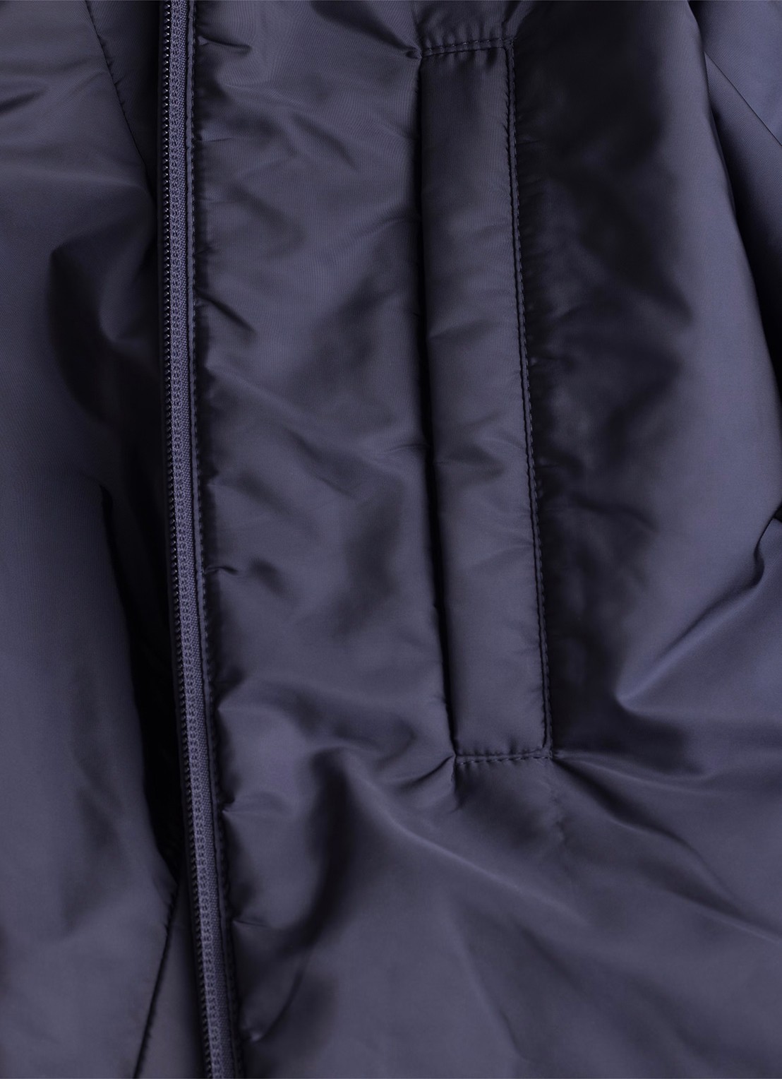 Prada Re-Nylon gewatteerd jack met steekzakken - detail 4 donkerblauw