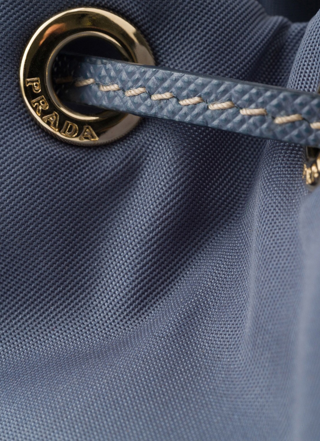 Prada Re-Nylon handtas met leren details en logo - detail 5 staalblauw