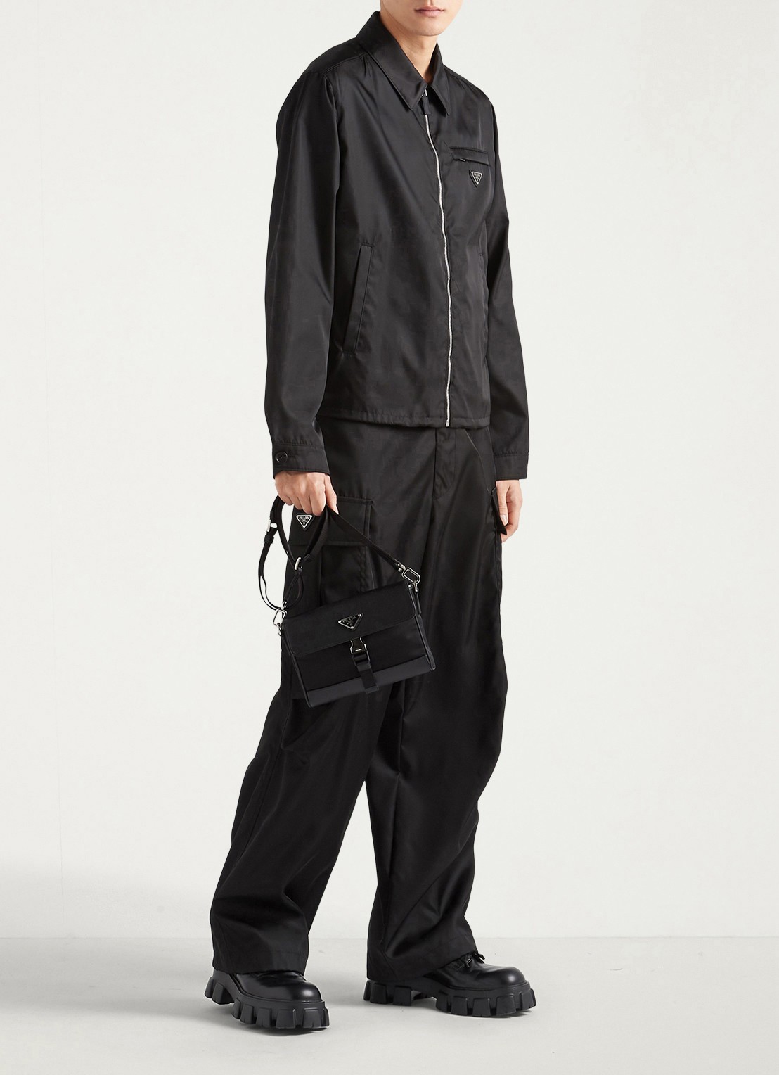 Prada Re-Nylon jack met borst- en steekzakken - voorkant 3 zwart