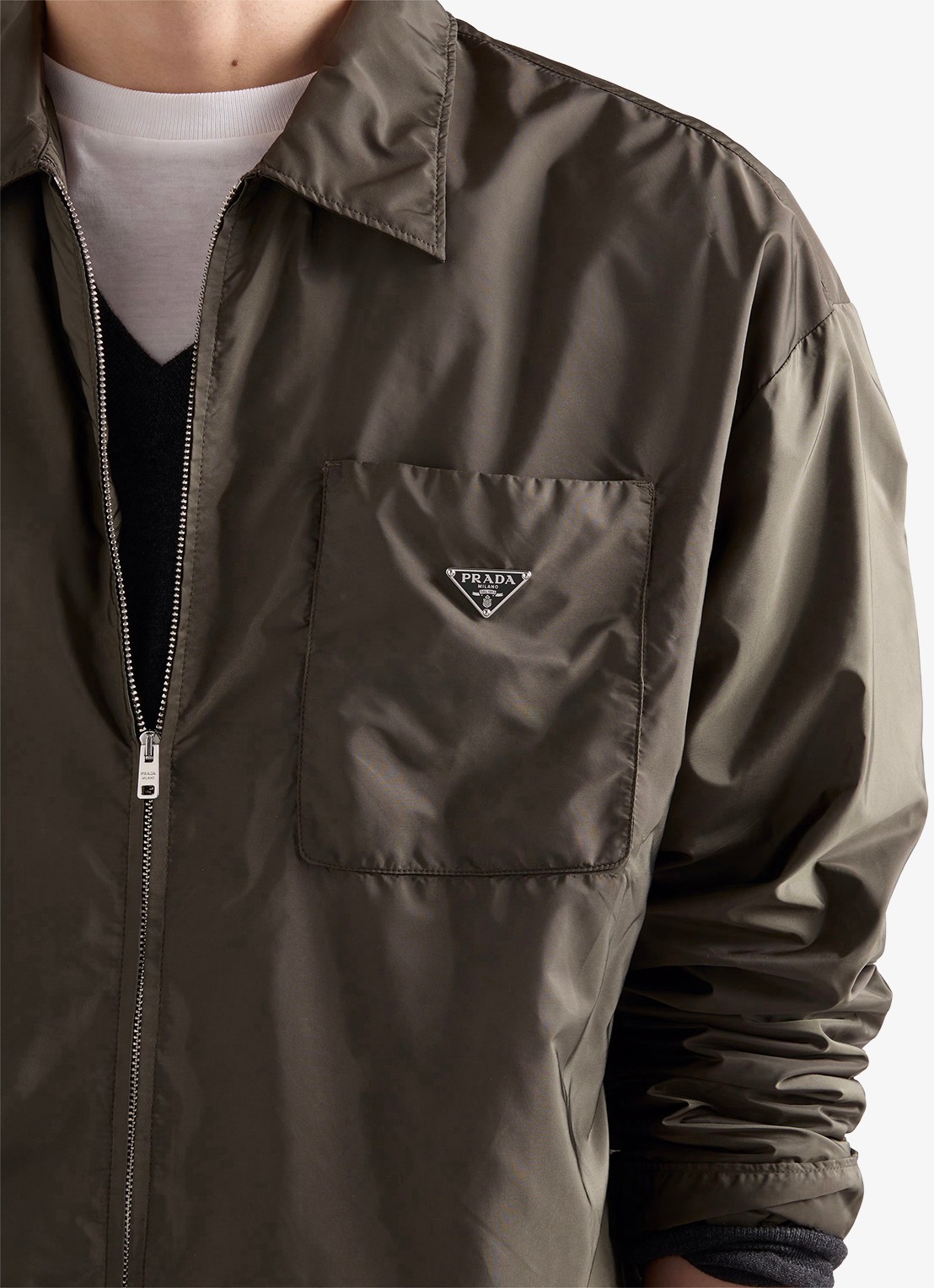 Prada Re-Nylon jack met borstzak - detail 2 groen