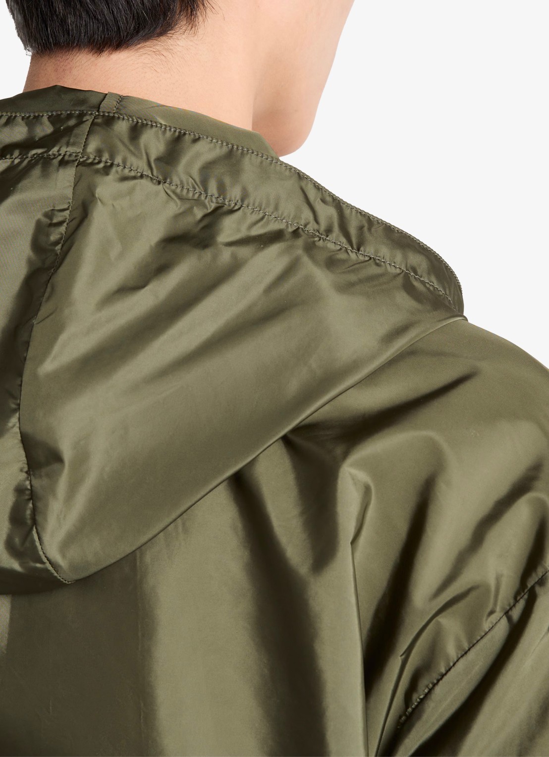 Prada Re-Nylon jack met capuchon en ritszakken - detail 6 legergroen