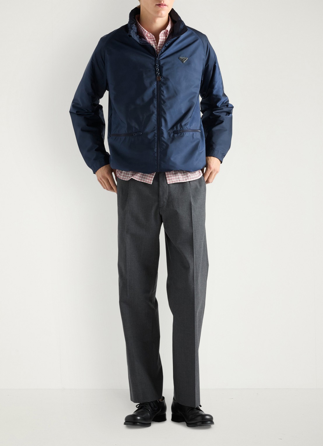 Prada Re-Nylon jack met opbergbare capuchon - voorkant 3 donkerblauw