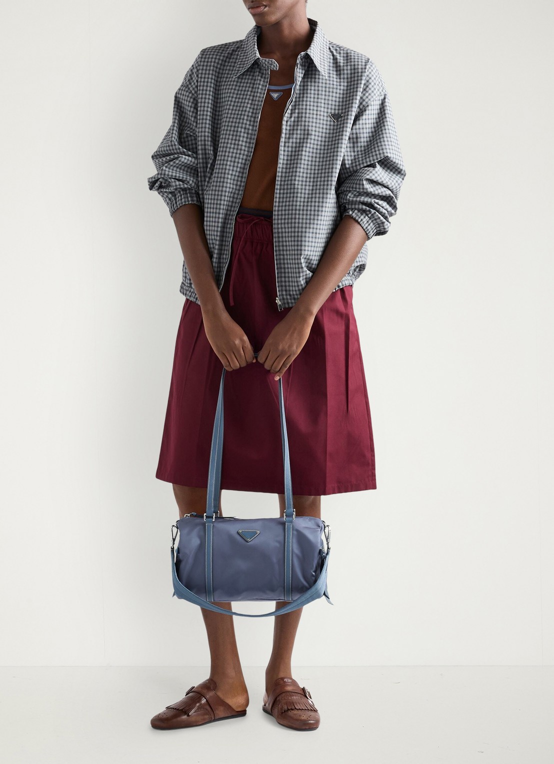 Prada Re-Nylon Large schoudertas met leren details - detail 4 blauw