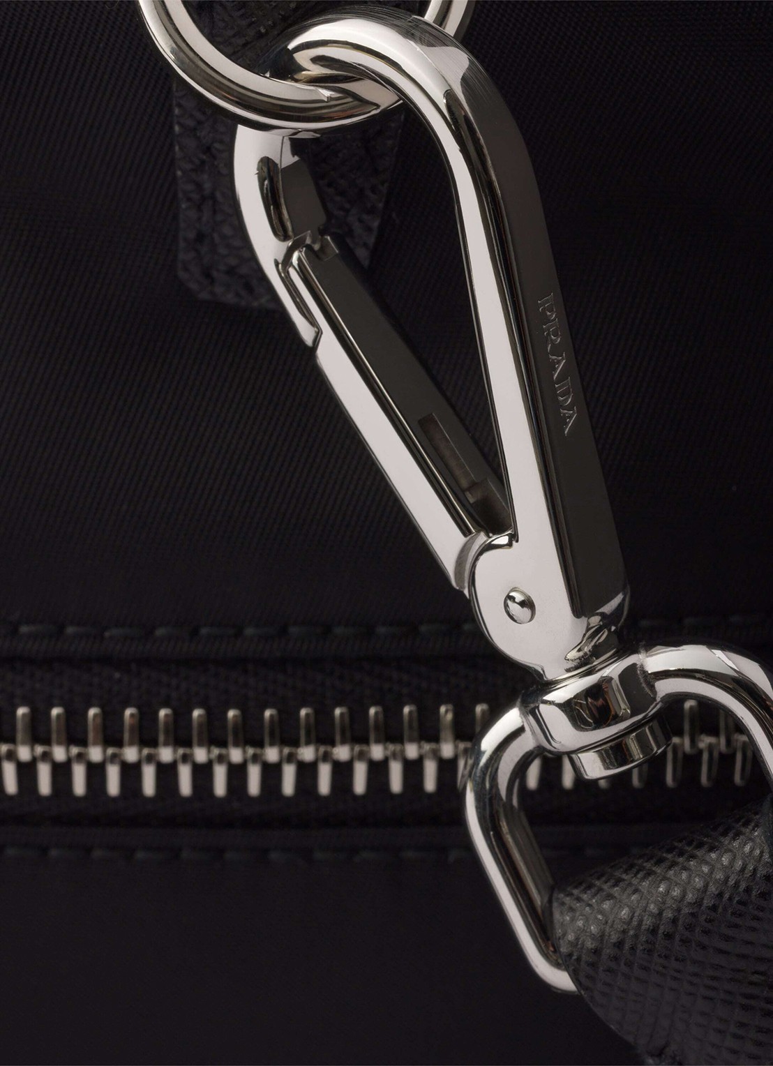 Prada Re-Nylon Large schoudertas met leren details - detail 6 zwart