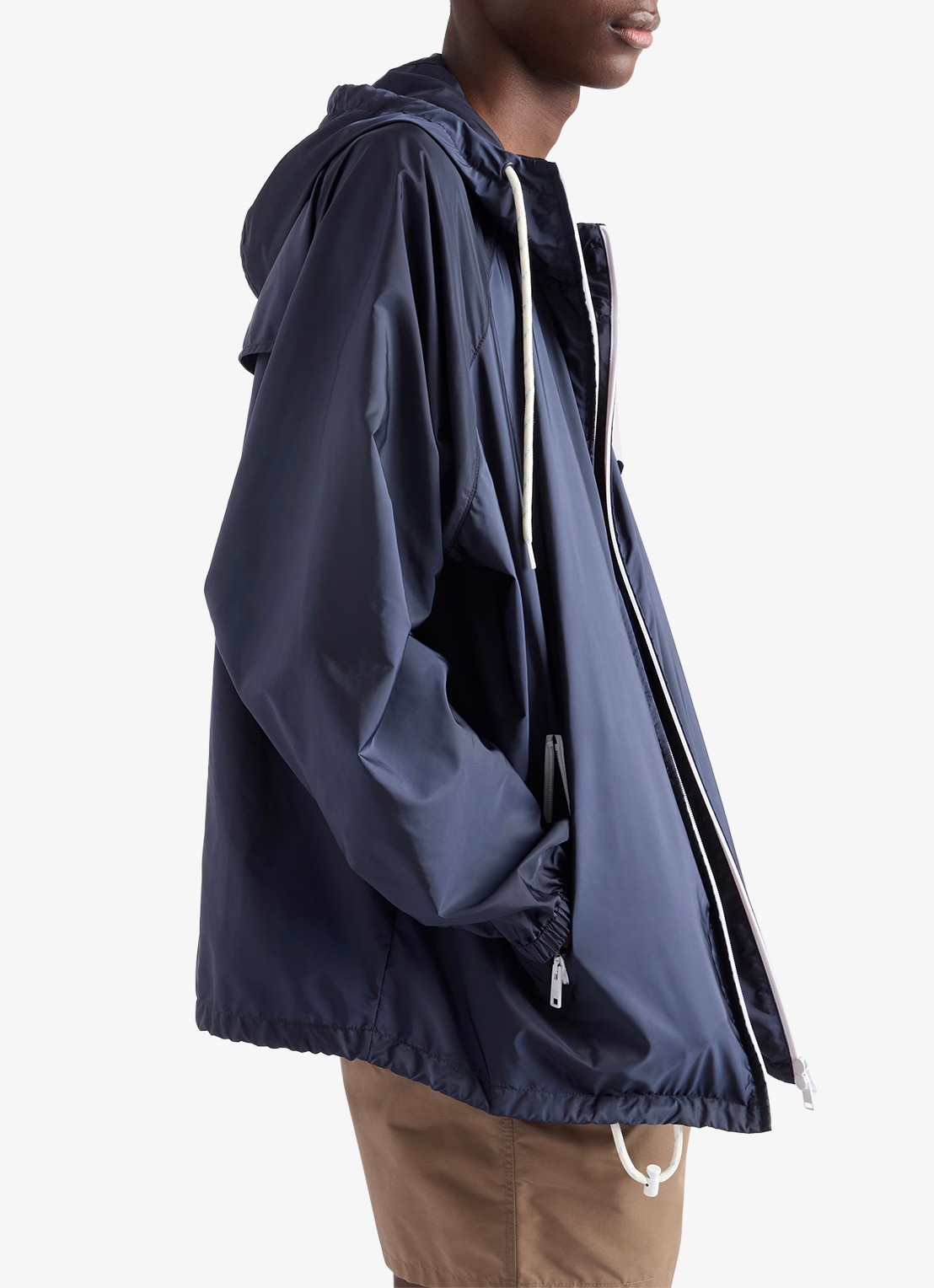 Prada Re-Nylon oversized jack met capuchon en ritszakken - detail 4 donkerblauw