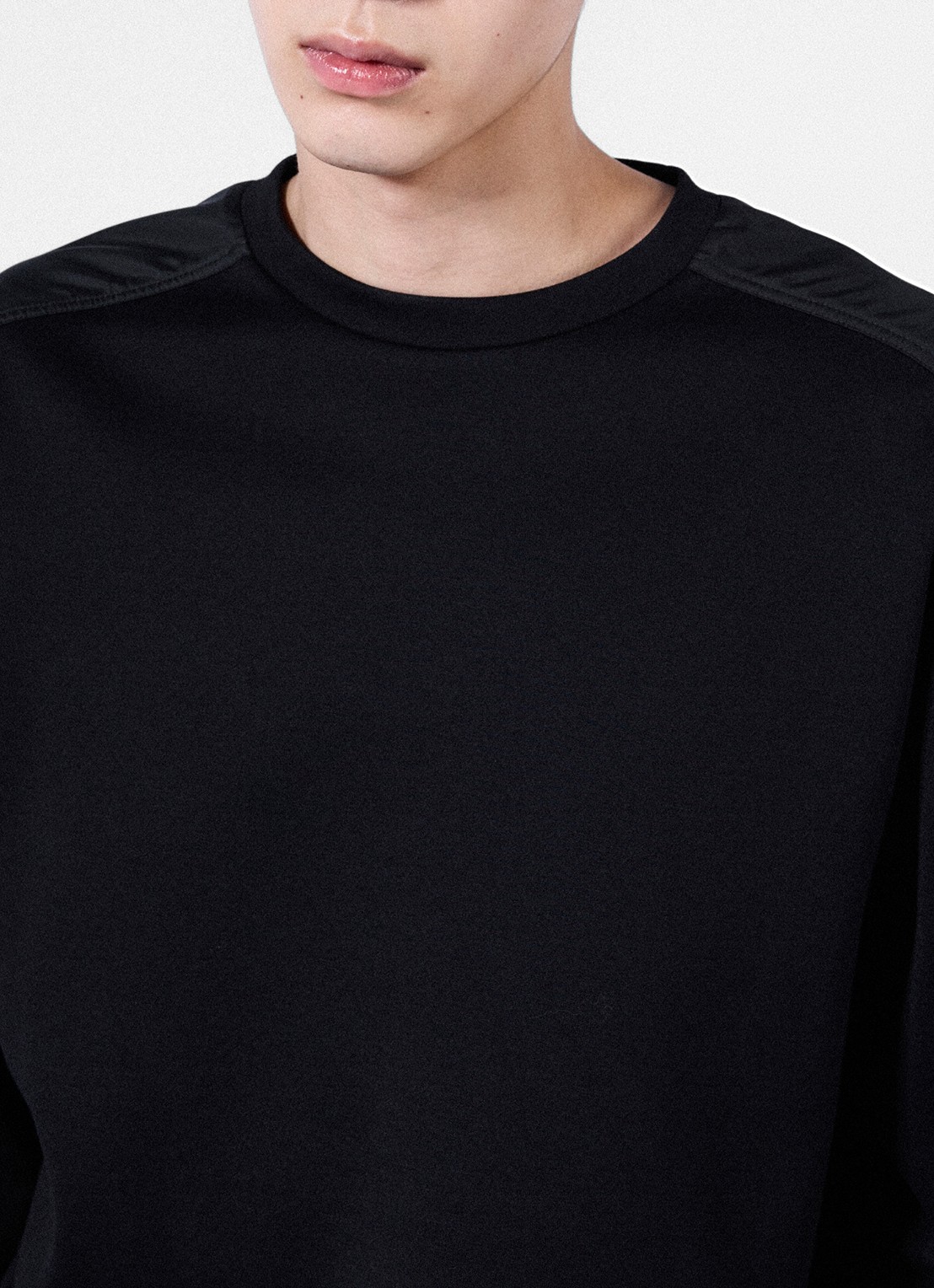 Prada Re-Nylon oversized sweater met ritszak - detail 4 zwart